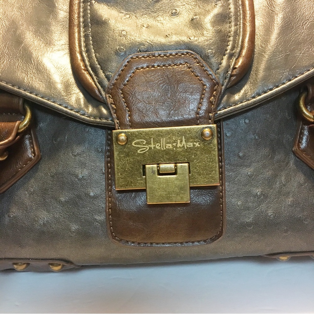 Stella and Max Large Textured Shoulder Bag